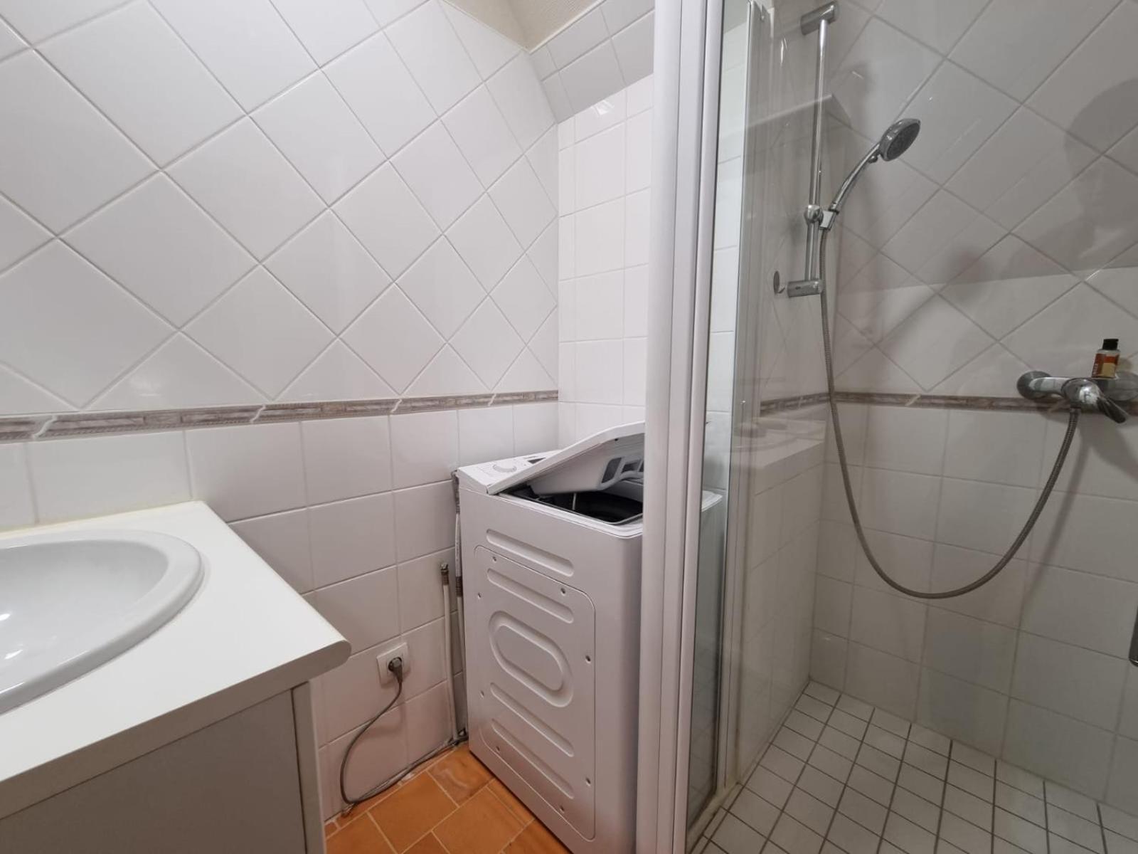 Appartement Au Centre De Ришельє Екстер'єр фото